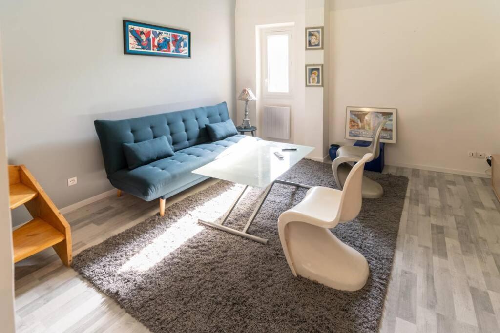 Le Charme Du Medieval Dans Un Appartement Cosy 히에레 외부 사진
