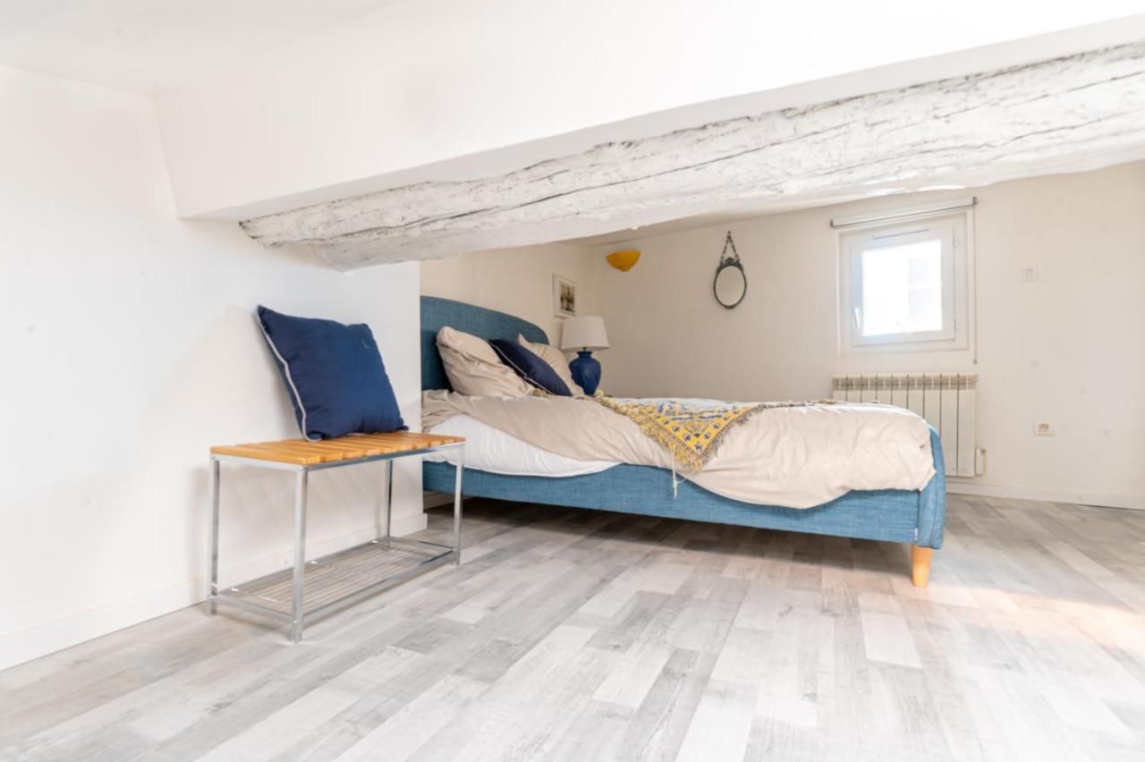 Le Charme Du Medieval Dans Un Appartement Cosy 히에레 외부 사진